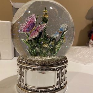 New in box musical snowglobe